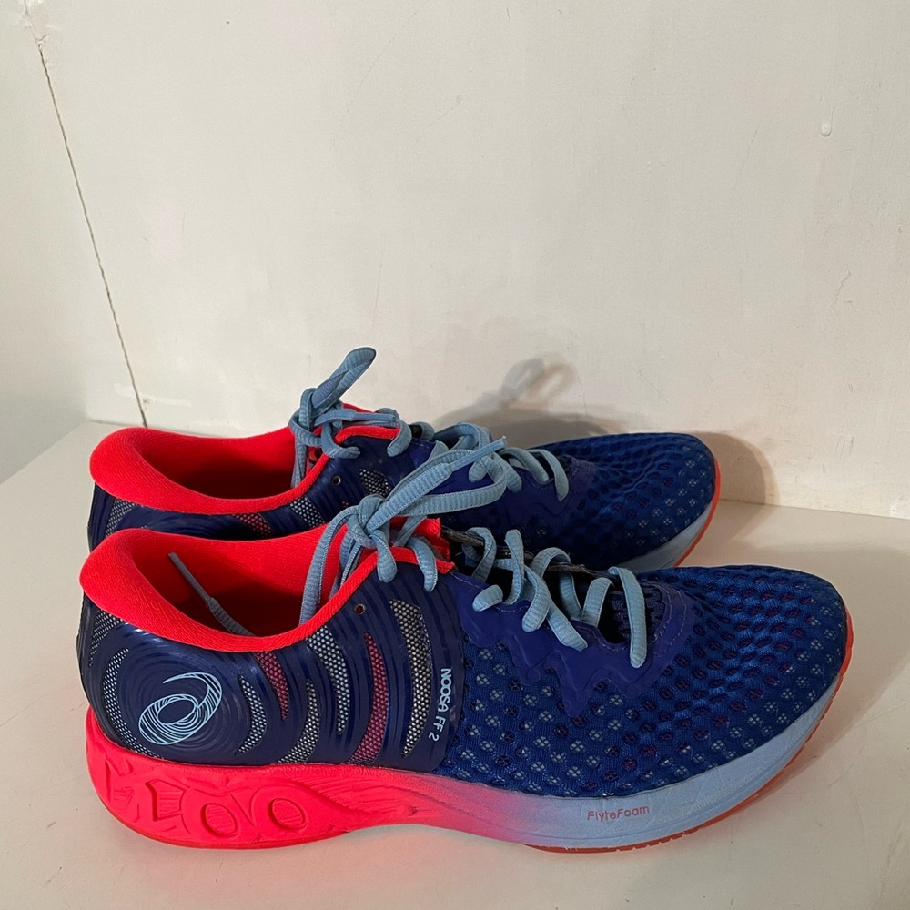 ASICS NOOSA Running Shoes